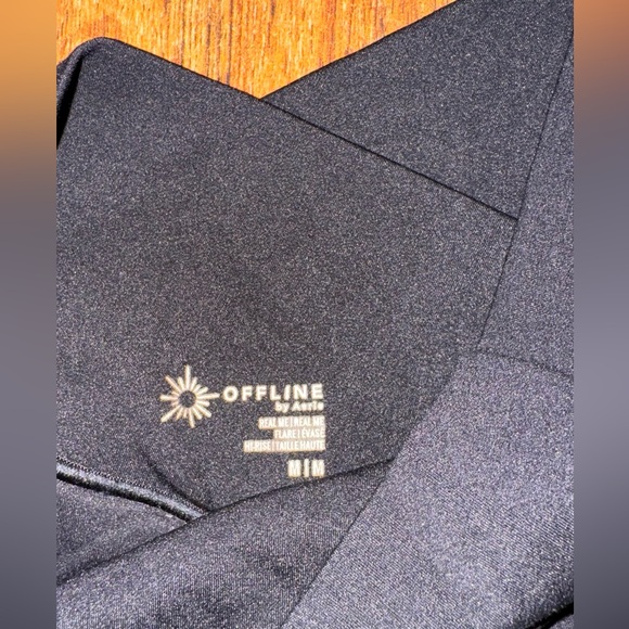 Aerie Offline Women’s Flare Legging - Picture 3 of 4